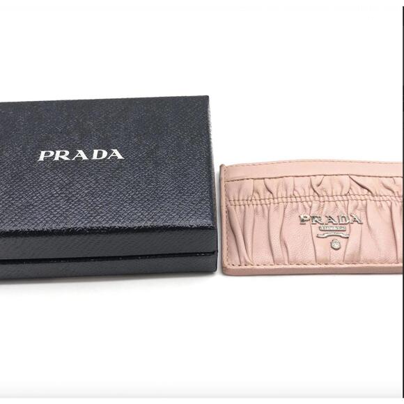 Prada Pink Nappa Gaurfre Leather Card hold Pre-Loved Good condition - Picture 1 of 9